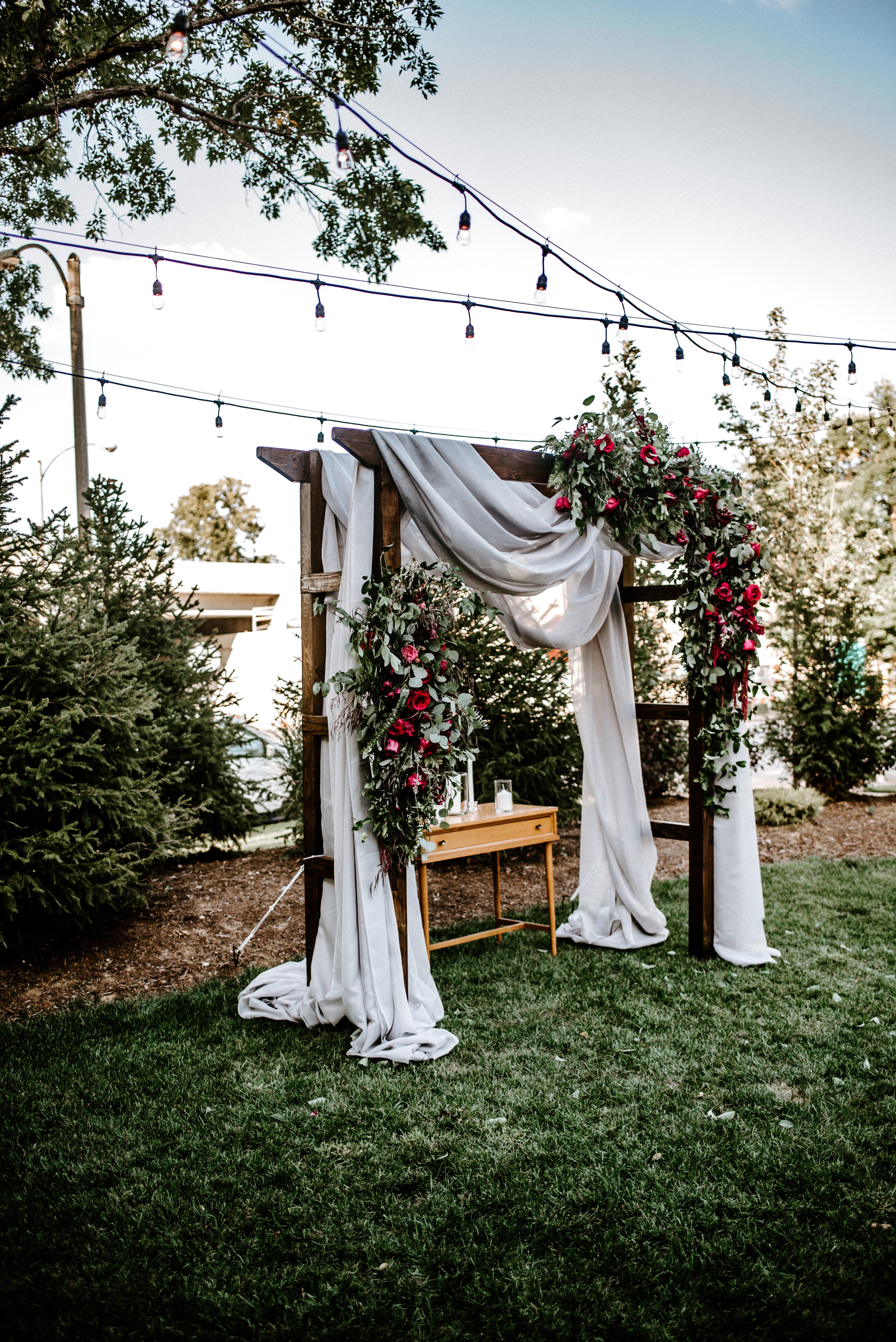 Wild Carrot, Roses and Mint, St. Louis Wedding Venue, 
